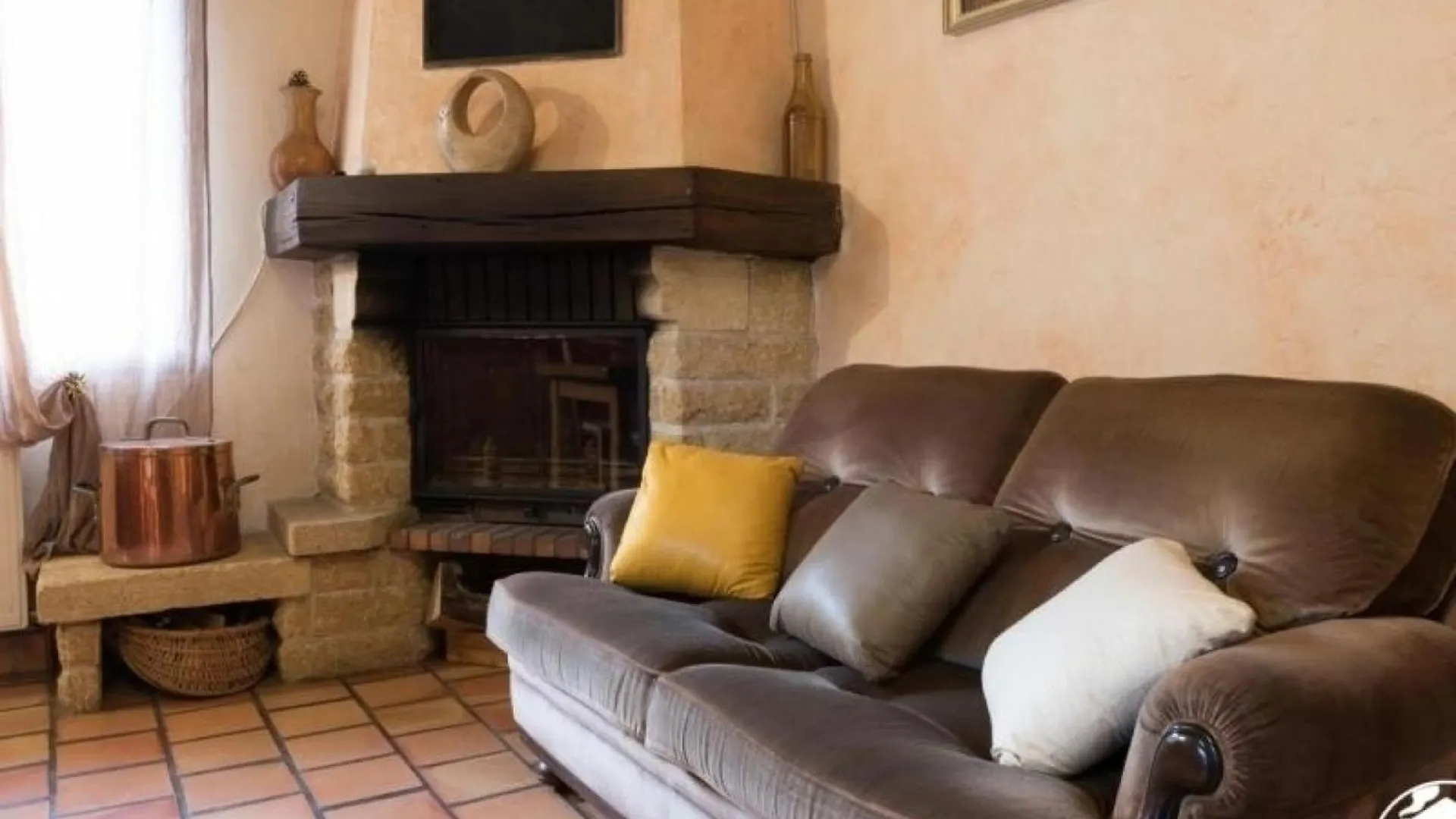 Holiday home House La Fontaine De Triol Hotel Echevis