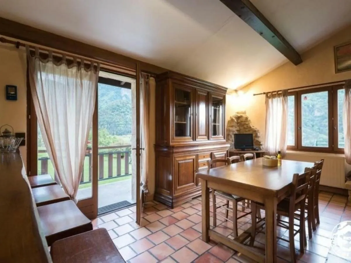 Holiday home House La Fontaine De Triol Hotel Echevis