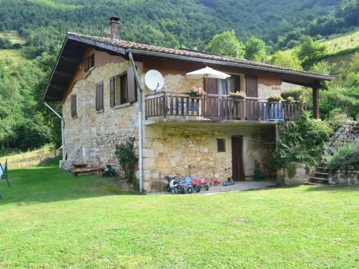Holiday home House La Fontaine De Triol Hotel Echevis
